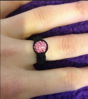 Anillo ajustable de macrame estilo Shamballa bola cristales rhinestone 8 mm color Rosa